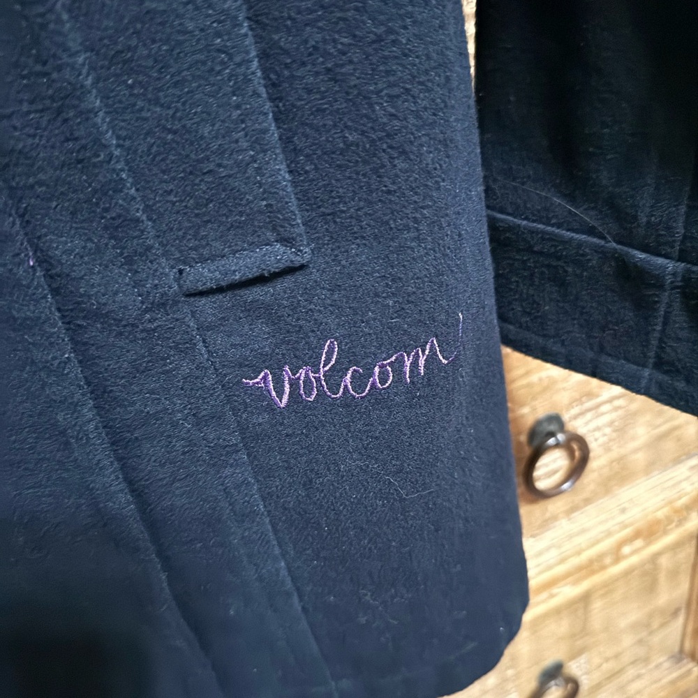 Volcom Black Double-Breasted Coat - Picture 4 of 8